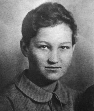 Тетрадь и карта Зои Космодемьянской пополнили фонд Вологодского музея-заповедника в год 75-летия Победы